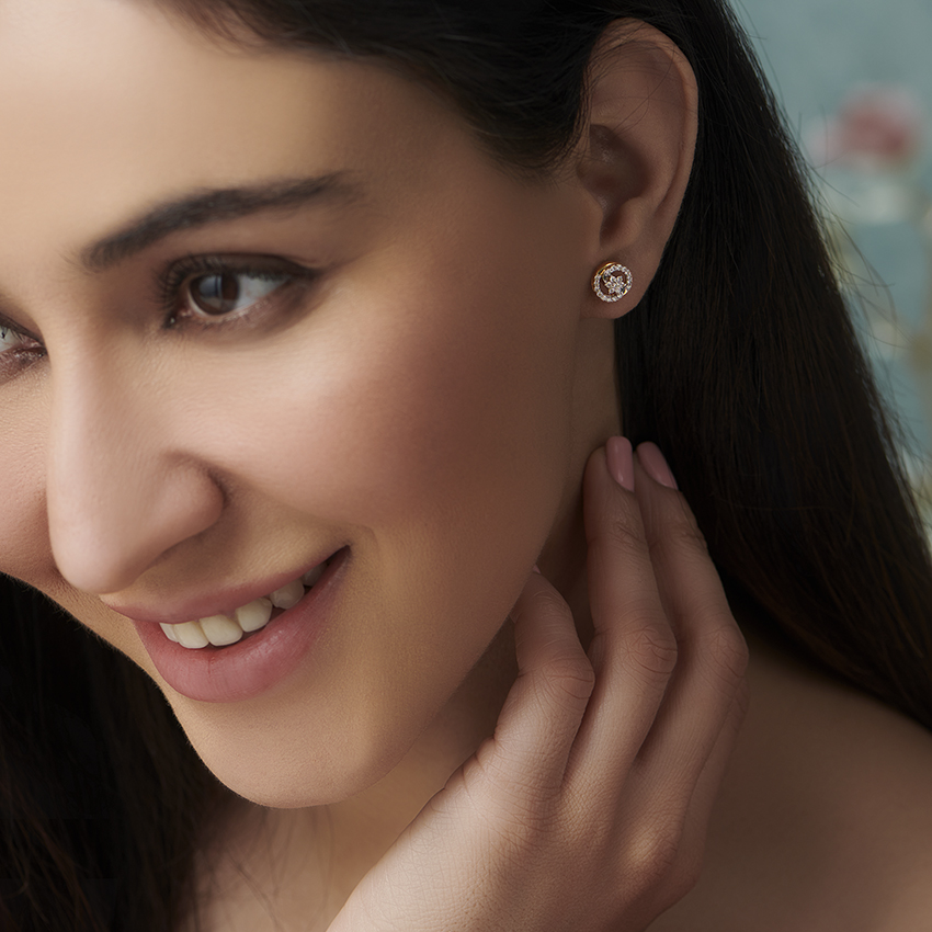 Cheer Cluster Diamond Stud Earrings