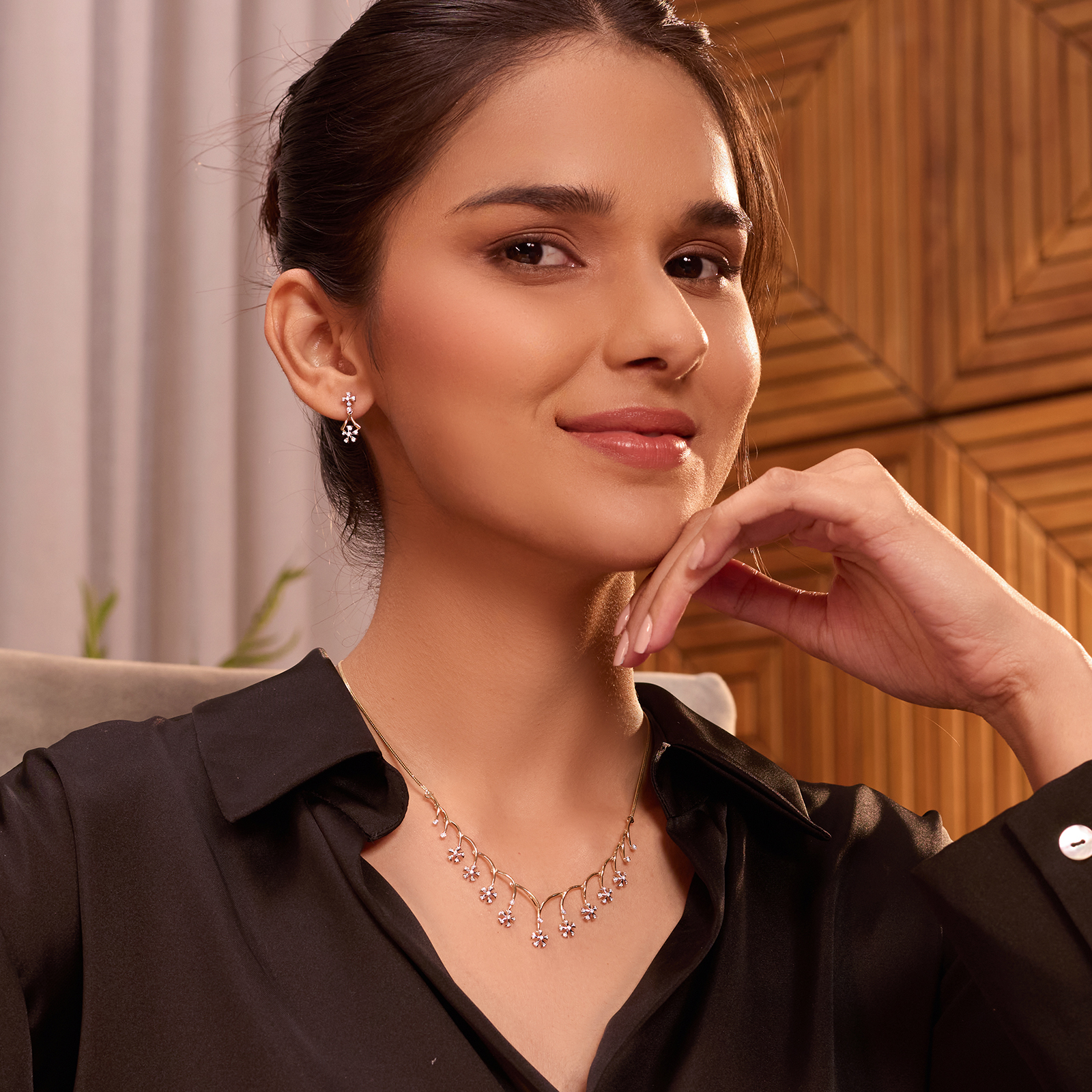 Celeste Flora Diamond Necklace