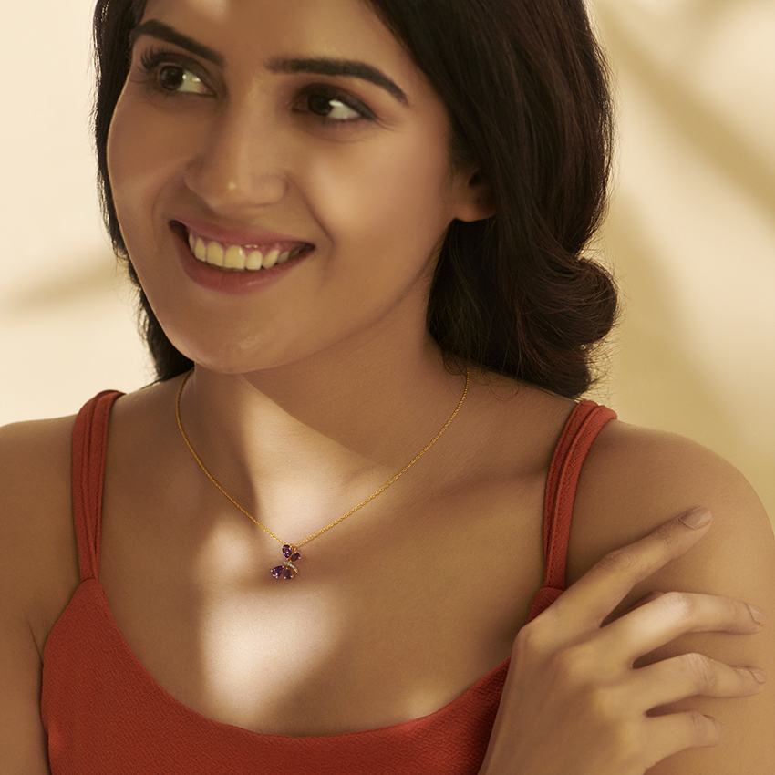 Flutter Gemstone Pendant