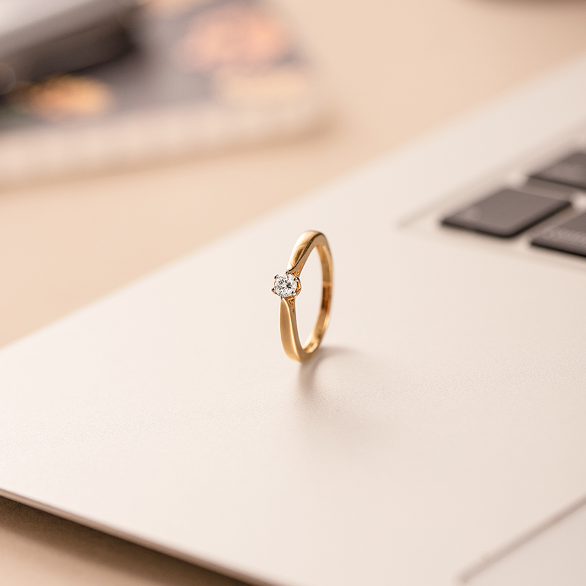 Ceylia Joyous Diamond Ring