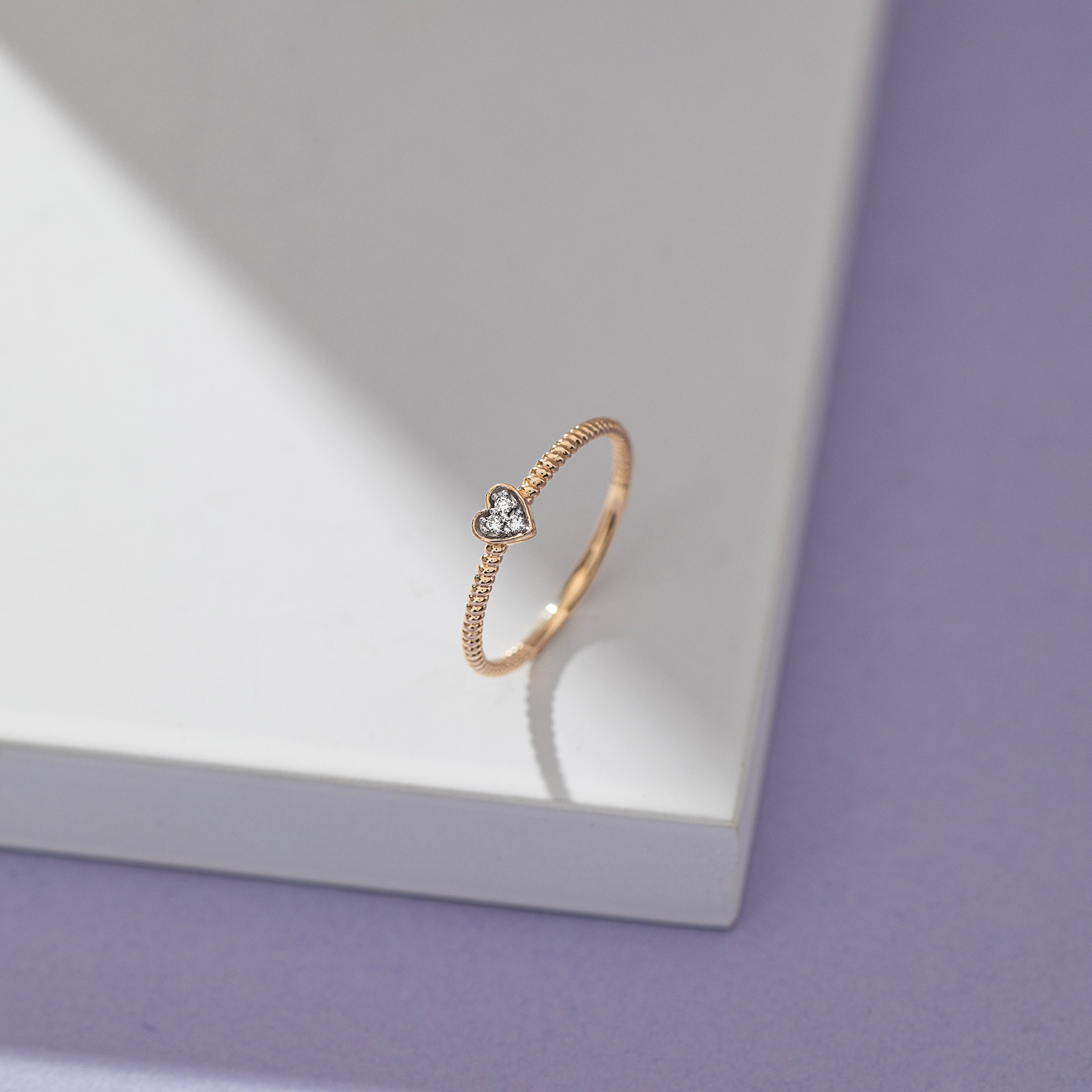 Swirl Heart Diamond Ring