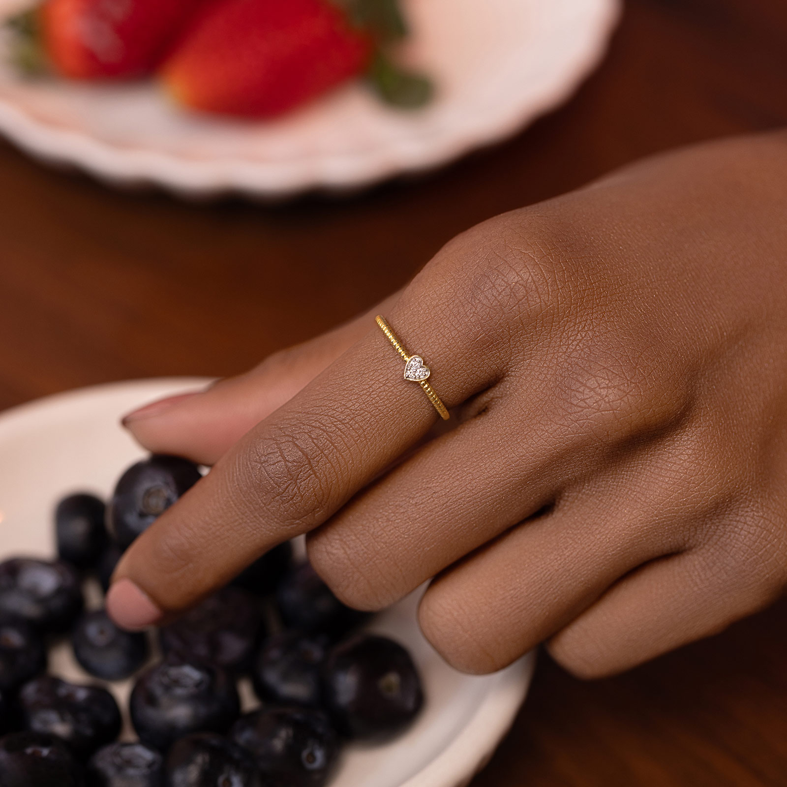 Swirl Heart Diamond Ring