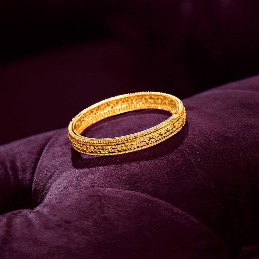 Temple Treasure Gold Bangle