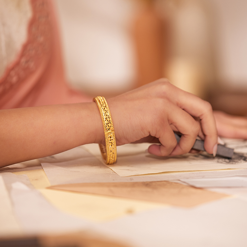 Temple Treasure Gold Bangle
