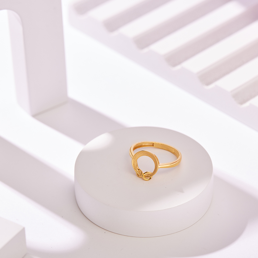 Kshirin 22KT Gold Ring