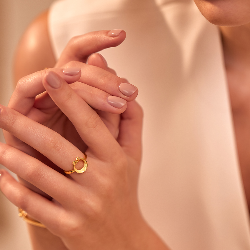 Kshirin 22KT Gold Ring