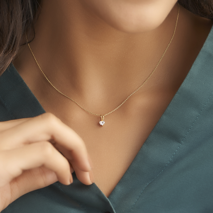 Loopy Heart Solitaire Pendant