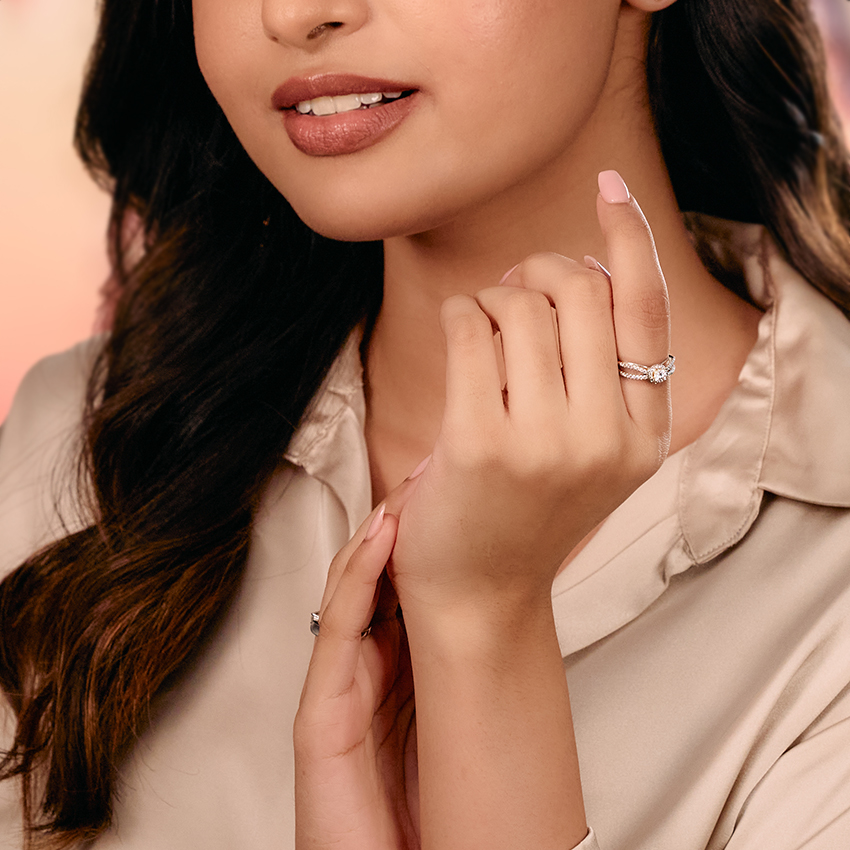 Lustre Solitaire Ring