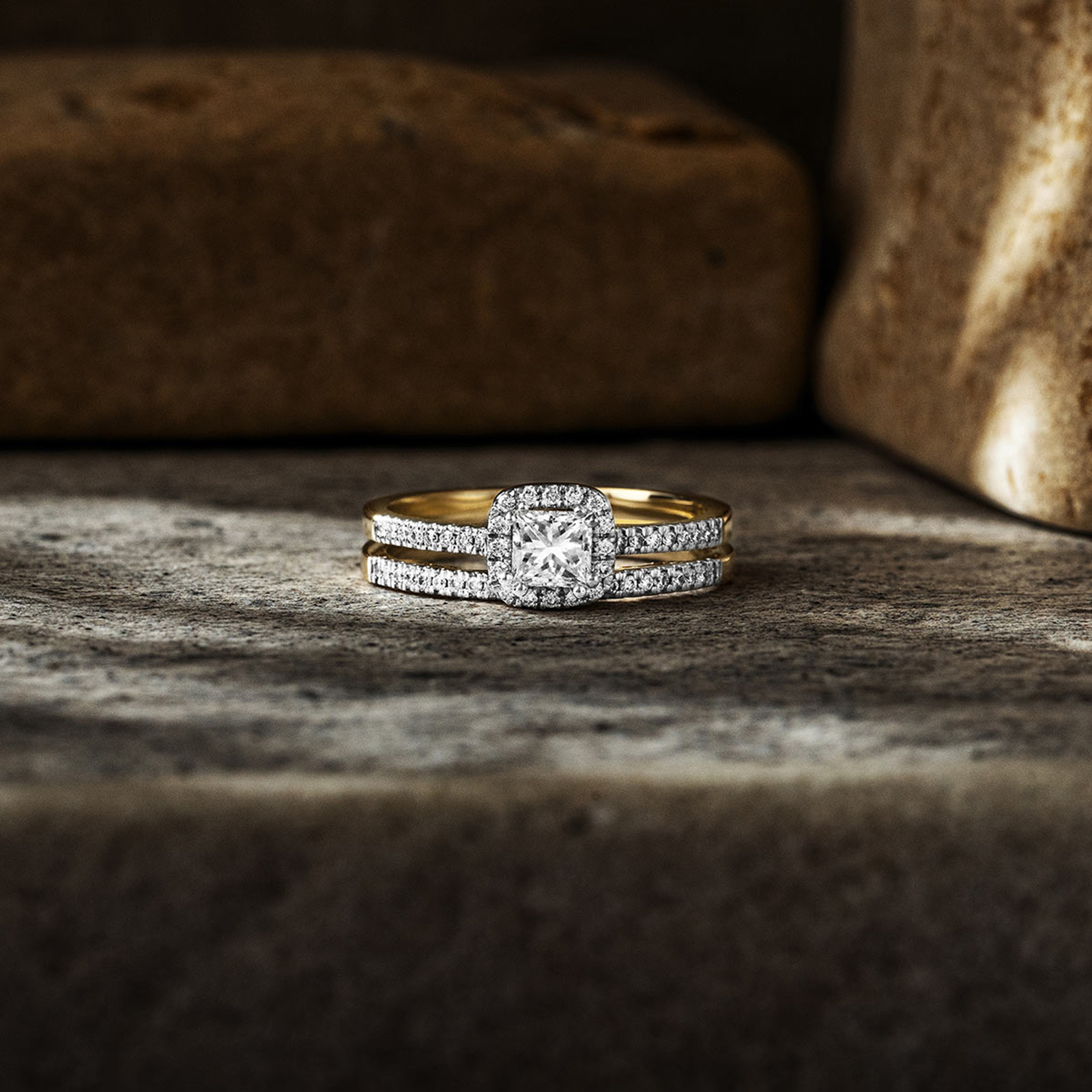 Sunshine Solitaire Bridal Ring Set