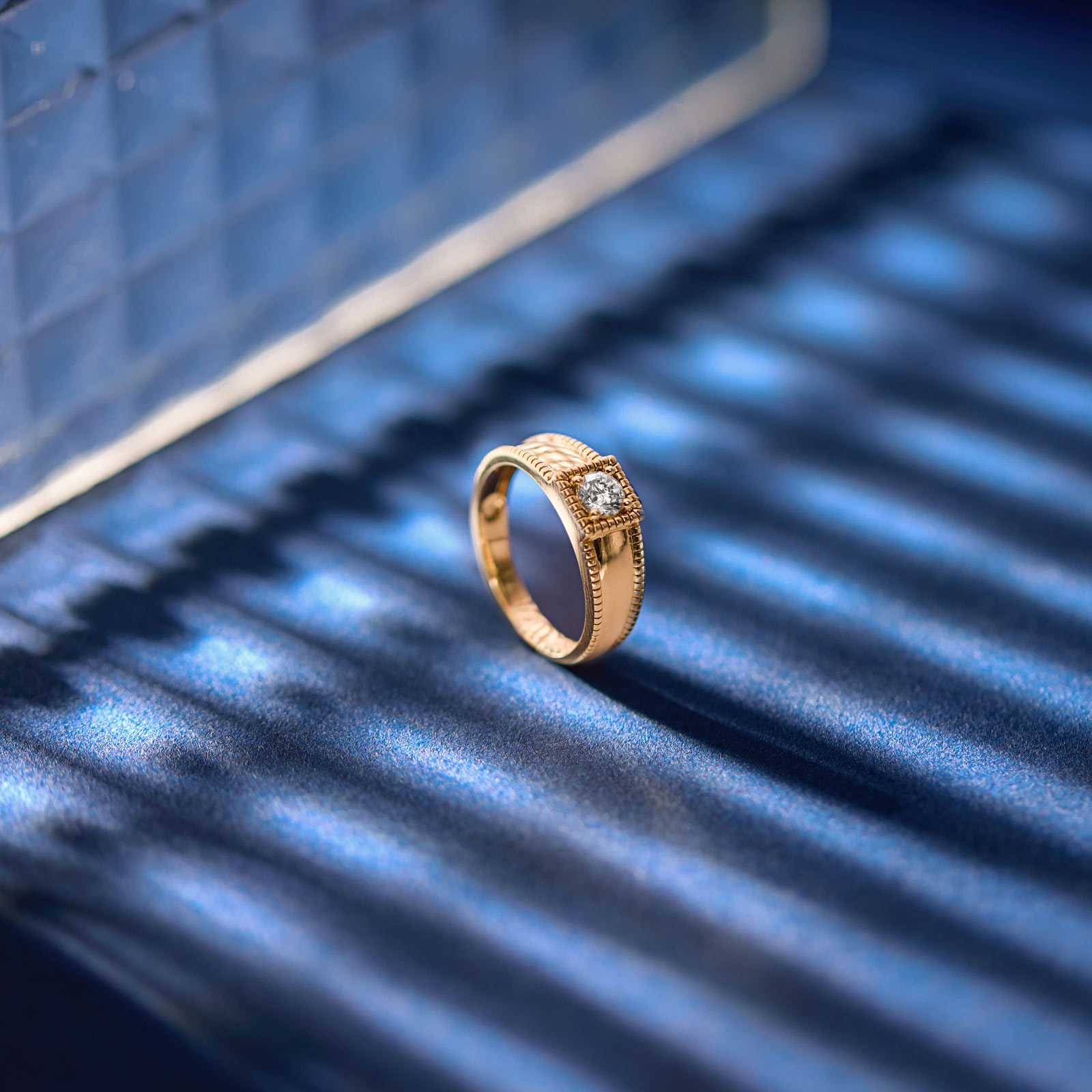 Atlas Solitaire Ring for Men