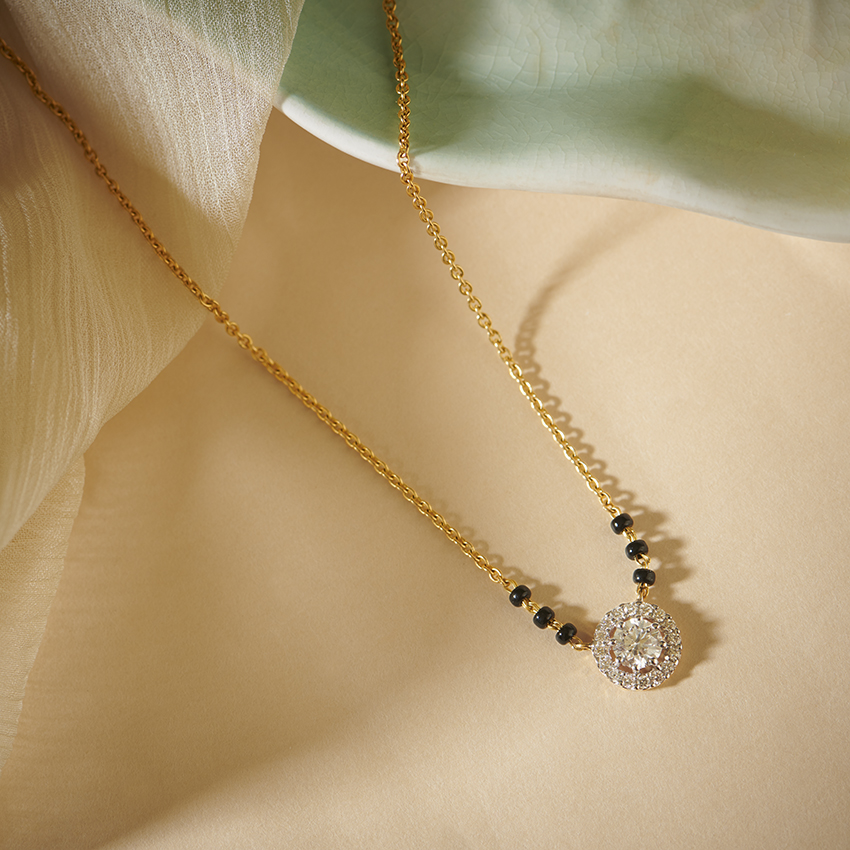 Riah Solitaire Mangalsutra