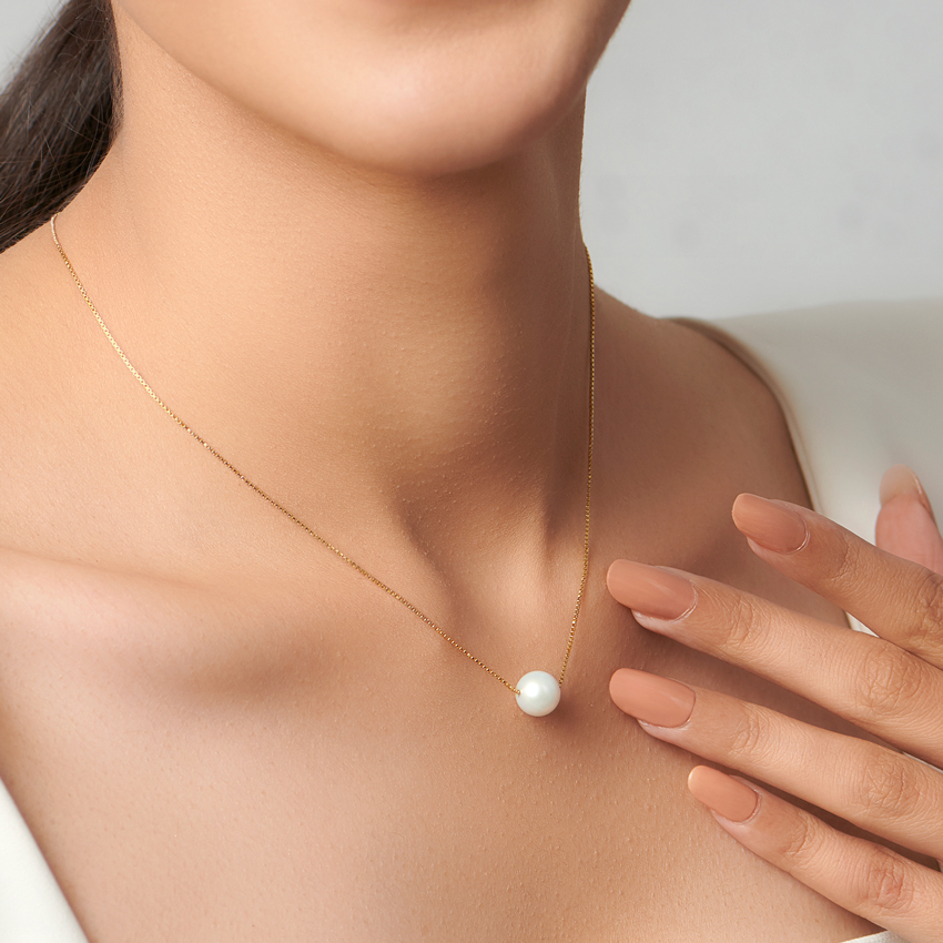 Solitary Pearl Necklace